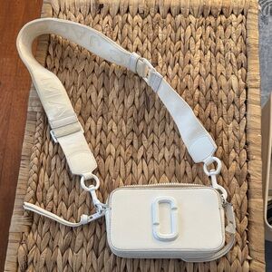 White Marc Jacob’s Crossbody Bag